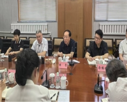 陈青赴杜尔伯特蒙古族自治县开展驻村工作队轮换衔接工作 